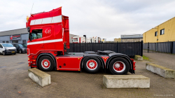 20260201-Tom-Holding-00020